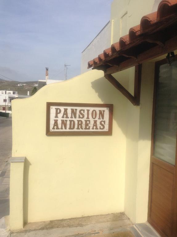 דירות Tínos Pansion Andreas מראה חיצוני תמונה